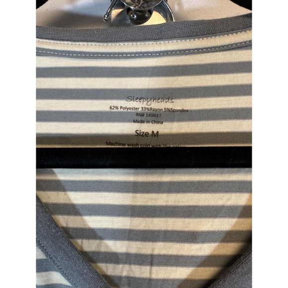 2 Pc Set Sleepyheads SZ M Gray and White Striped Pajamas Set LS Sleep D44 - Picture 2 of 4